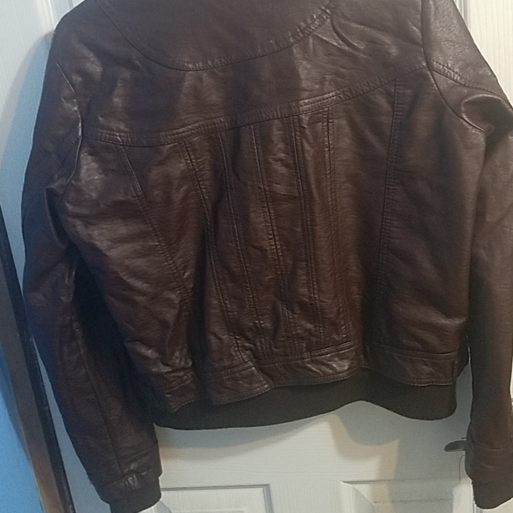 Jacket - Picture 4 of 5